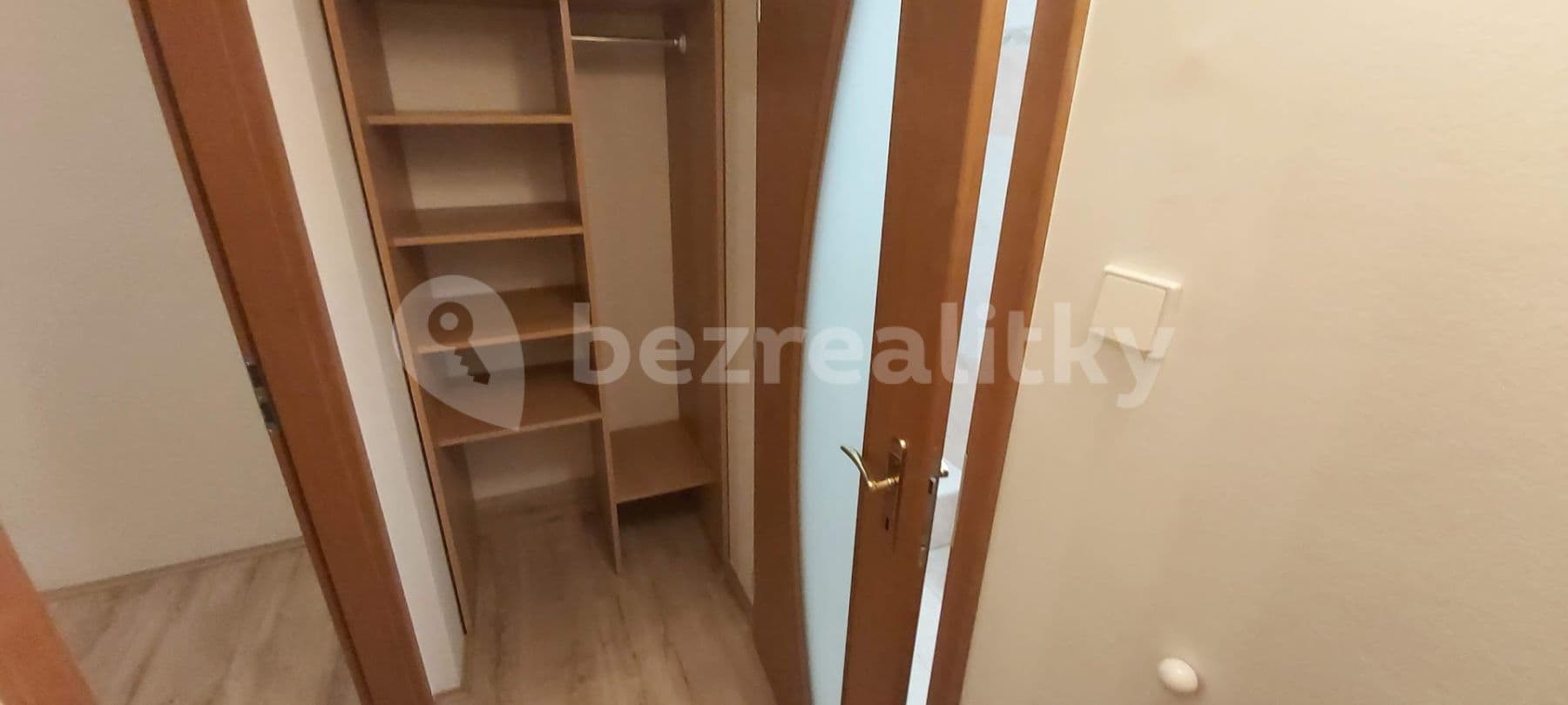 Prenájom bytu 1-izbový 35 m², Americká, Praha, Praha Prenájom bytu 1-izbový 35 m², Americká, Praha, Praha