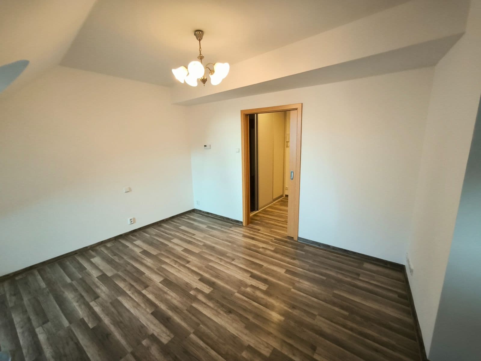 Prenájom bytu 1-izbový 46 m², Masarykovo náměstí, Brandýs nad Labem-Stará Boleslav, Středočeský kraj Prenájom bytu 1-izbový 46 m², Masarykovo náměstí, Brandýs nad Labem-Stará Boleslav, Středočeský kraj