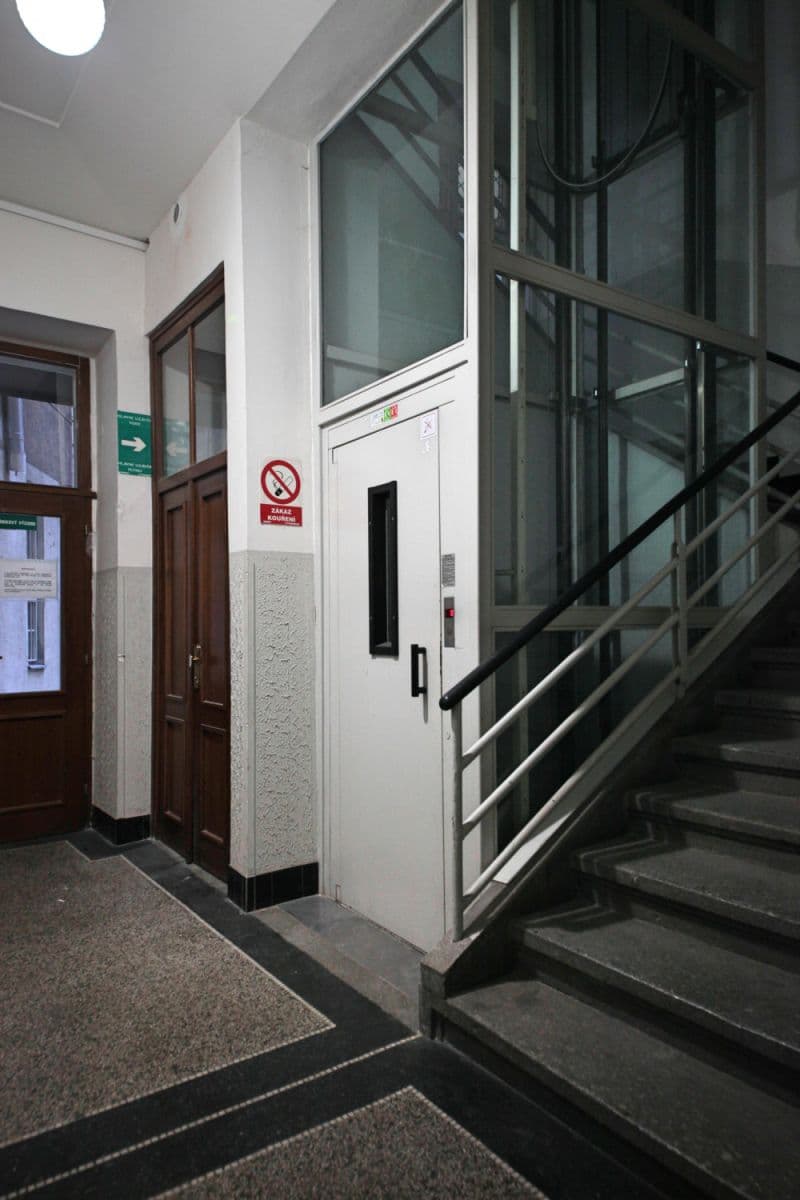 Prenájom bytu 62 m², Stárkova, Praha, Praha Prenájom bytu 62 m², Stárkova, Praha, Praha