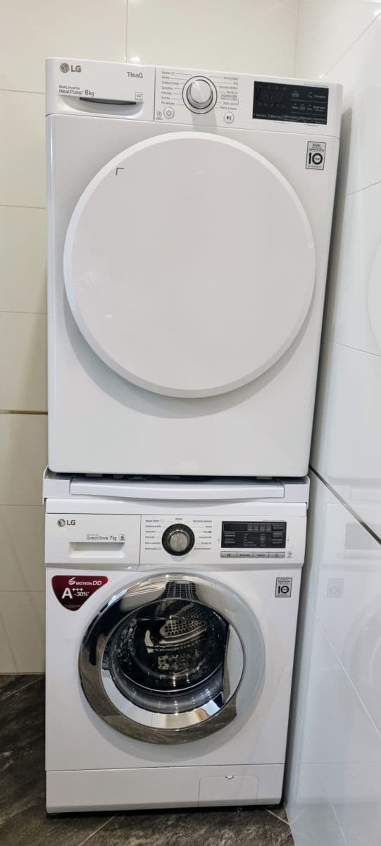 Prenájom bytu 85 m², Olšanská d, Praha, Praha Prenájom bytu 85 m², Olšanská d, Praha, Praha