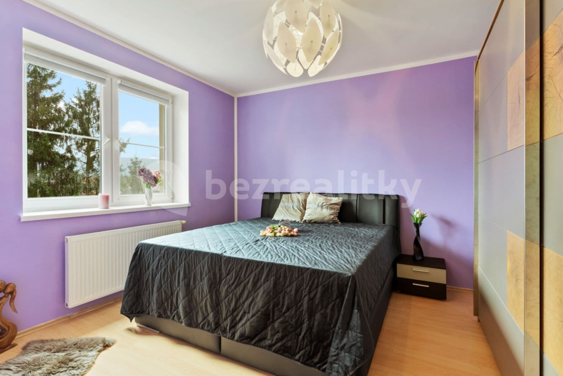 Prenájom bytu 3-izbový 83 m², Nádvorní, Liberec, Liberecký kraj Prenájom bytu 3-izbový 83 m², Nádvorní, Liberec, Liberecký kraj