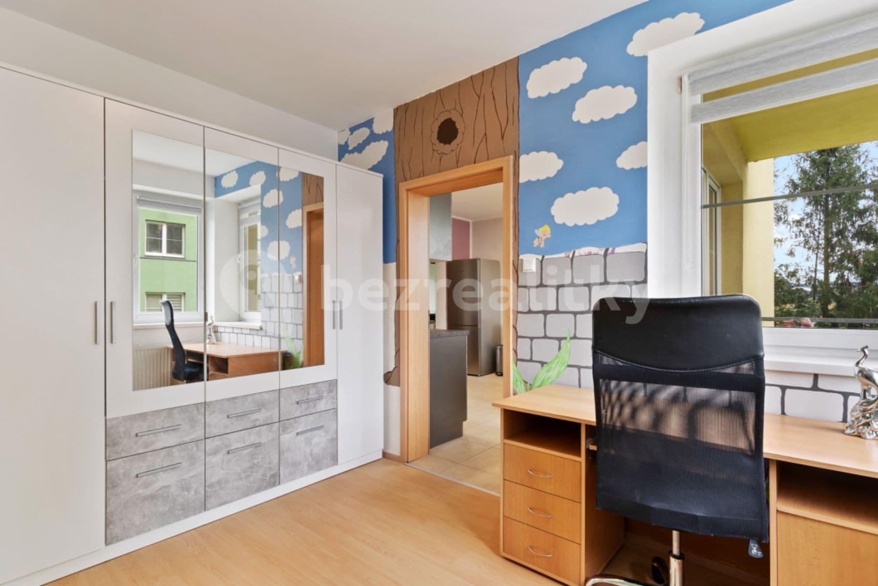 Prenájom bytu 3-izbový 83 m², Nádvorní, Liberec, Liberecký kraj Prenájom bytu 3-izbový 83 m², Nádvorní, Liberec, Liberecký kraj