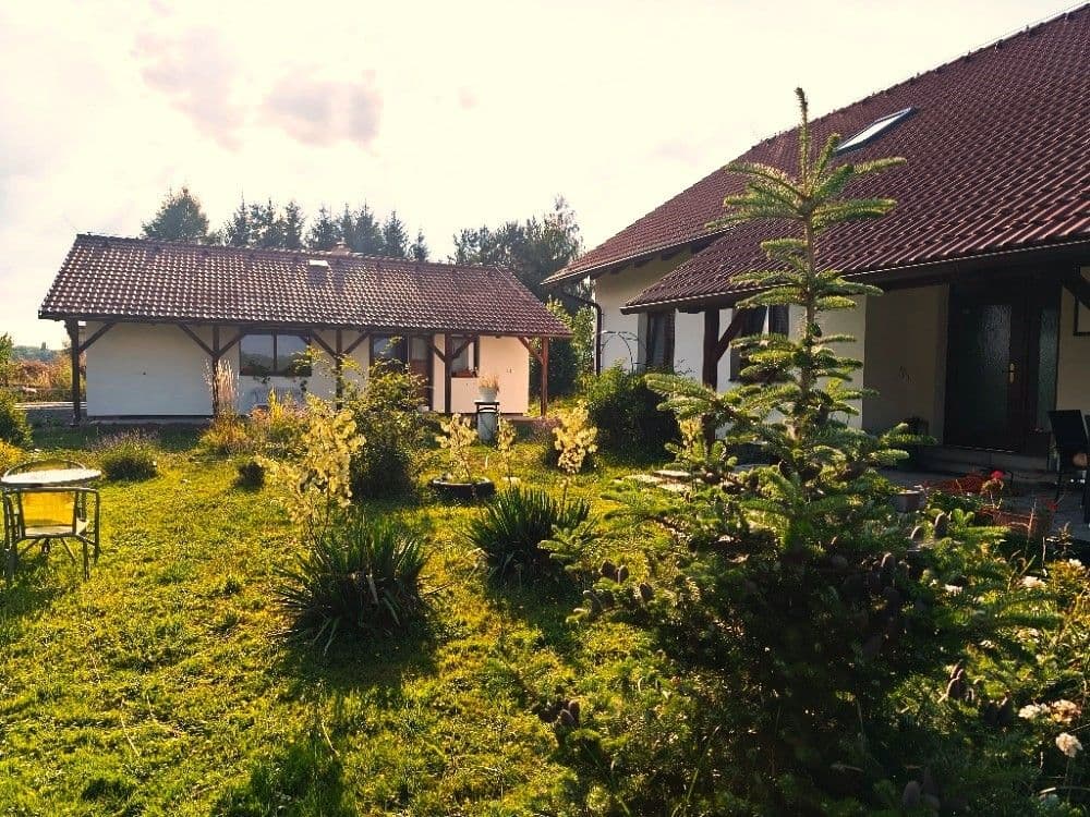 Predaj domu 320 m², pozemok 2.223 m², Horčápsko, Středočeský kraj Predaj domu 320 m², pozemok 2.223 m², Horčápsko, Středočeský kraj