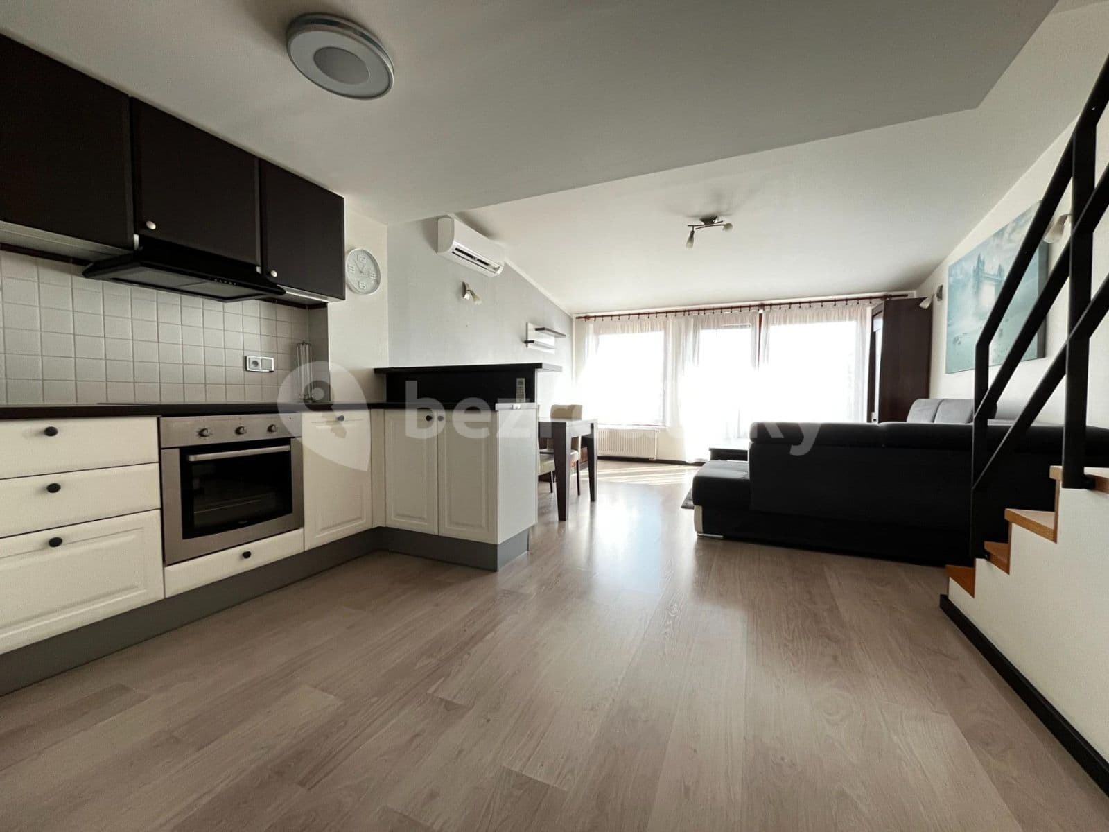 Prenájom bytu 3-izbový 80 m², Křenová, Brno, Jihomoravský kraj Prenájom bytu 3-izbový 80 m², Křenová, Brno, Jihomoravský kraj