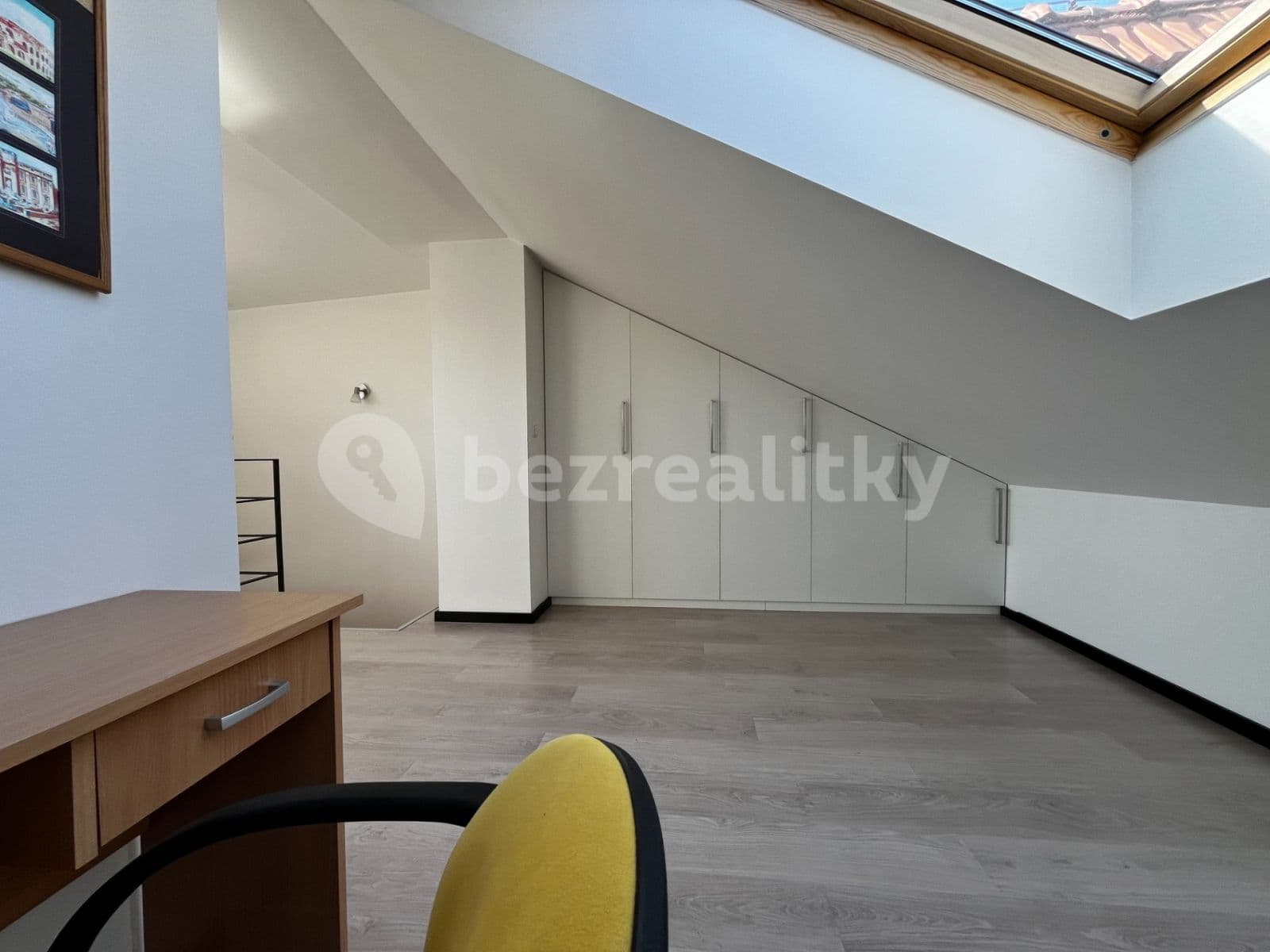 Prenájom bytu 3-izbový 80 m², Křenová, Brno, Jihomoravský kraj Prenájom bytu 3-izbový 80 m², Křenová, Brno, Jihomoravský kraj