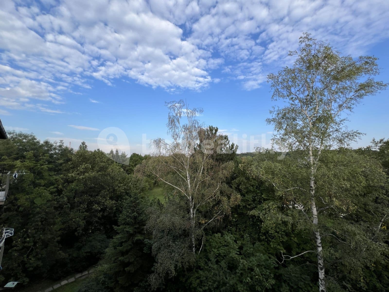 Prenájom bytu 3-izbový 65 m², Michelangelova, Praha, Praha Prenájom bytu 3-izbový 65 m², Michelangelova, Praha, Praha