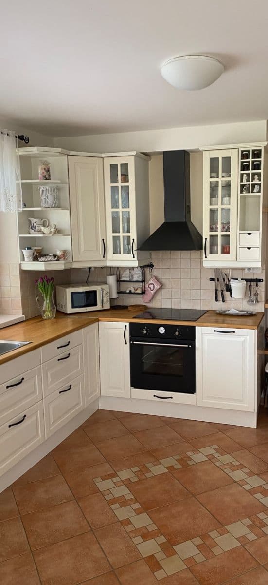 Predaj domu 114 m², pozemek 905 m², Mnichovo Hradiště, Středočeský kraj Predaj domu 114 m², pozemek 905 m², Mnichovo Hradiště, Středočeský kraj