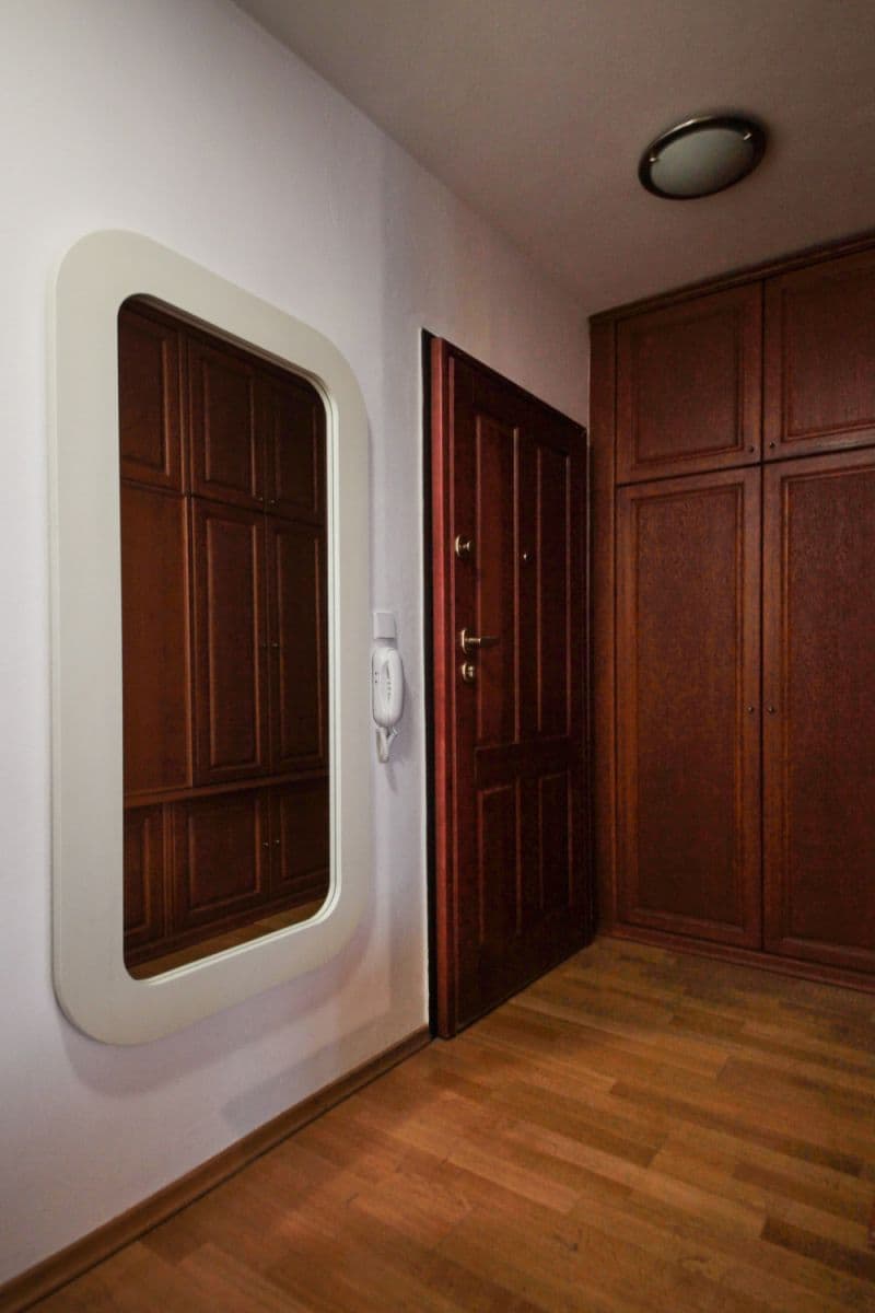 Prenájom bytu 30 m², Kotorská, Praha, Praha Prenájom bytu 30 m², Kotorská, Praha, Praha