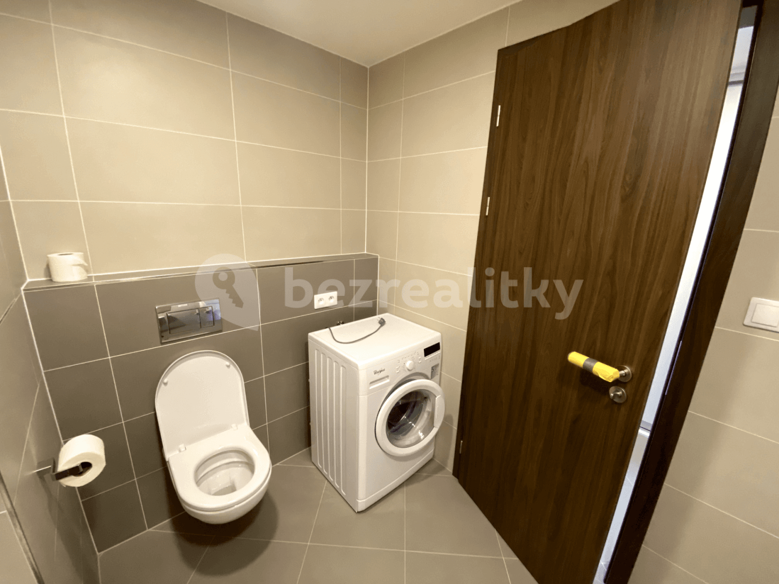 Prenájom bytu 2-izbový 52 m², K Metru, Praha, Praha Prenájom bytu 2-izbový 52 m², K Metru, Praha, Praha
