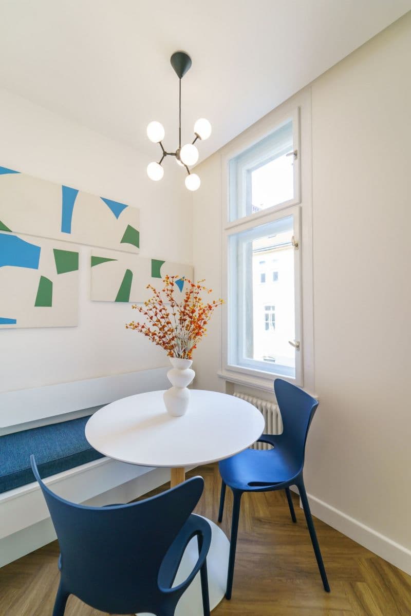 Prenájom bytu 1-izbový 33 m², Vojtěšská, Praha, Praha Prenájom bytu 1-izbový 33 m², Vojtěšská, Praha, Praha