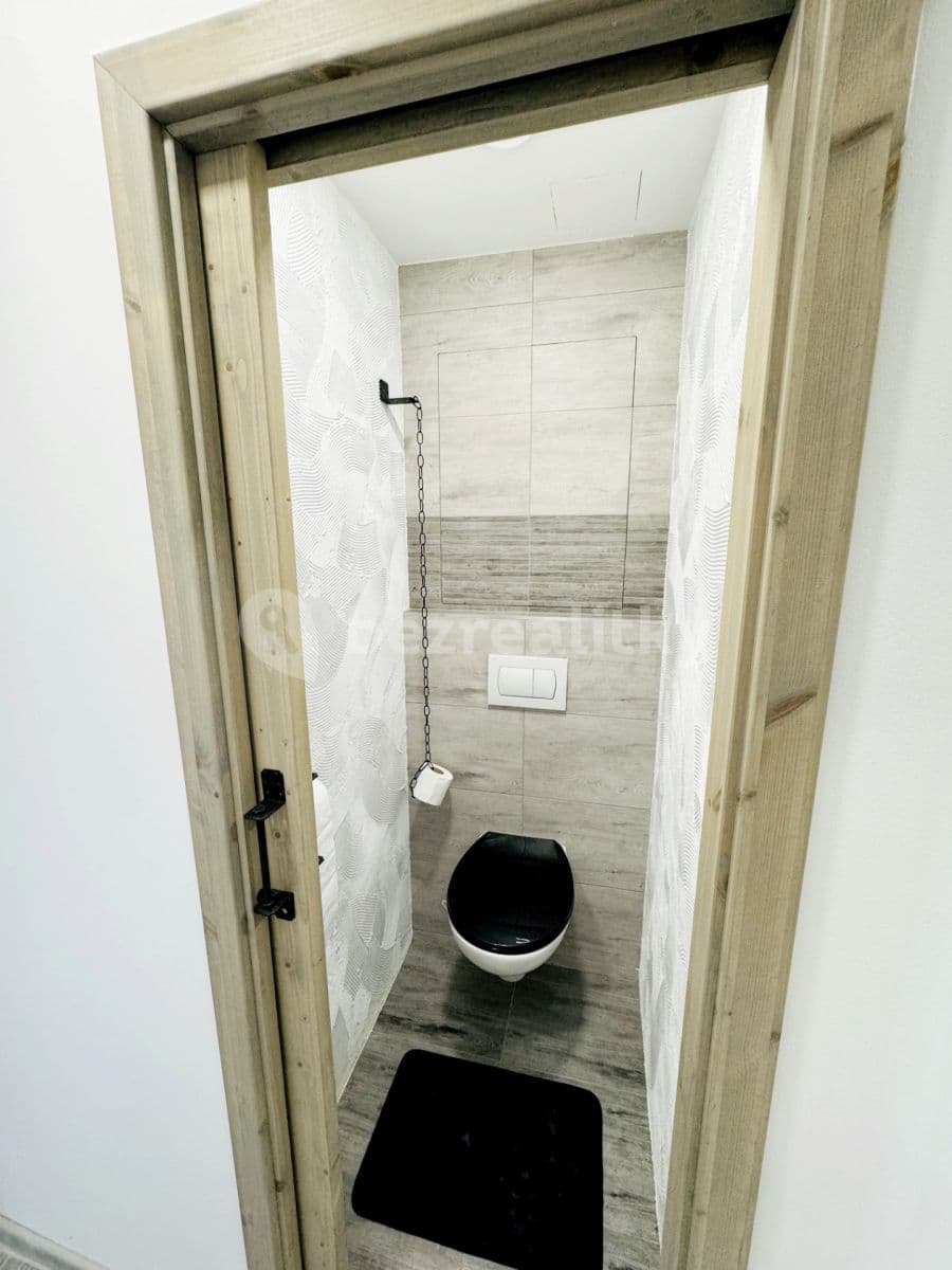 Prenájom bytu 3-izbový 60 m², Tanvaldská, Praha, Praha Prenájom bytu 3-izbový 60 m², Tanvaldská, Praha, Praha