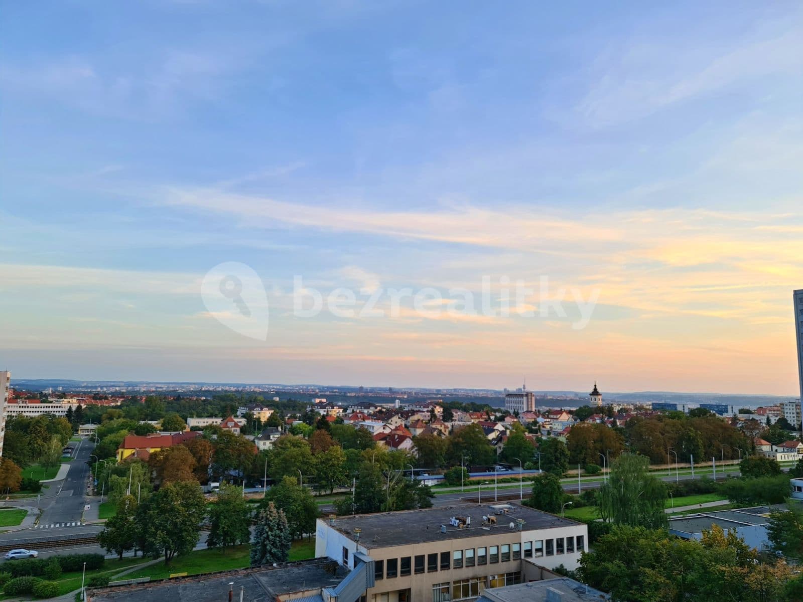 Prenájom bytu 3-izbový 60 m², Tanvaldská, Praha, Praha Prenájom bytu 3-izbový 60 m², Tanvaldská, Praha, Praha