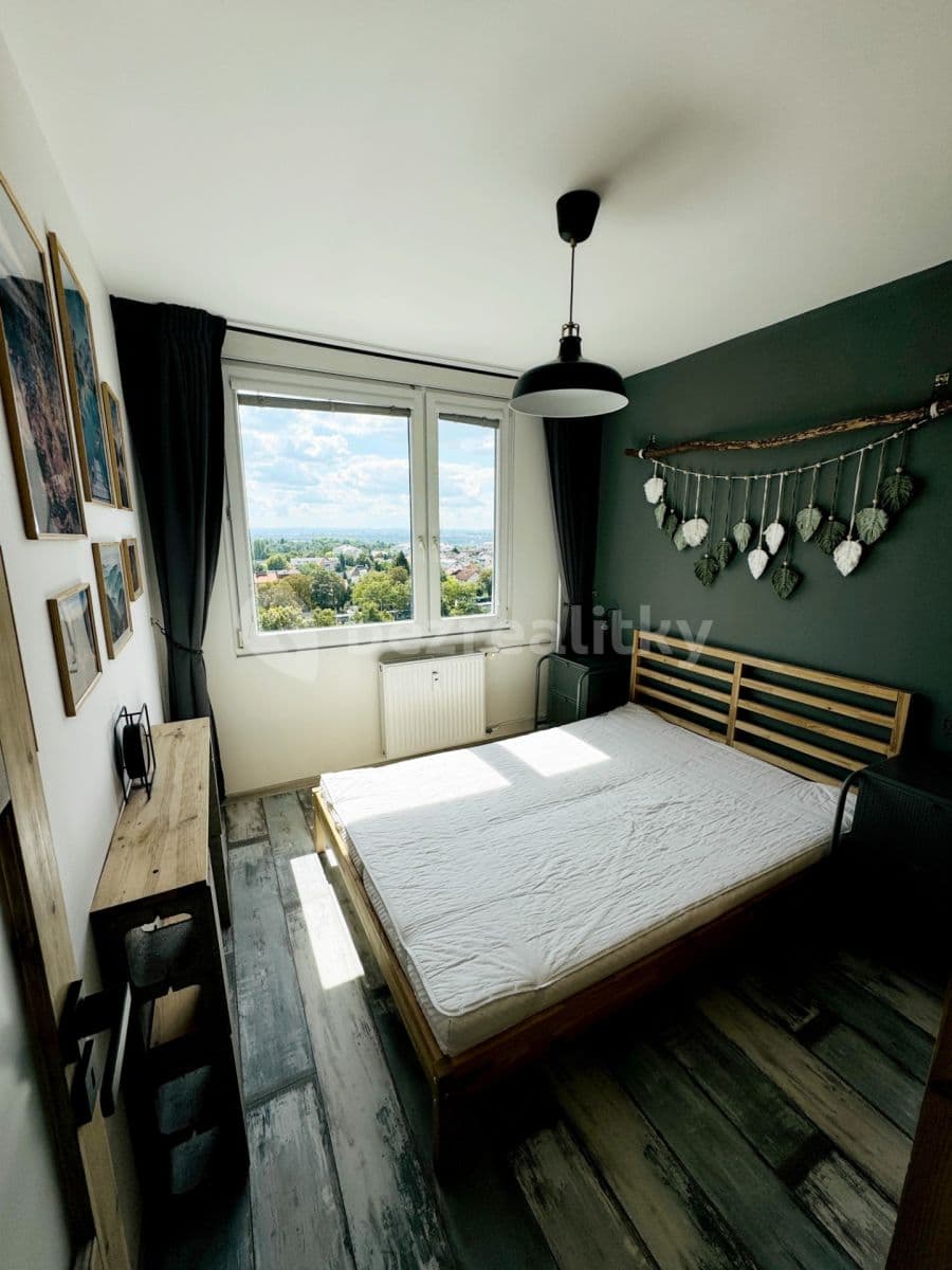 Prenájom bytu 3-izbový 60 m², Tanvaldská, Praha, Praha Prenájom bytu 3-izbový 60 m², Tanvaldská, Praha, Praha