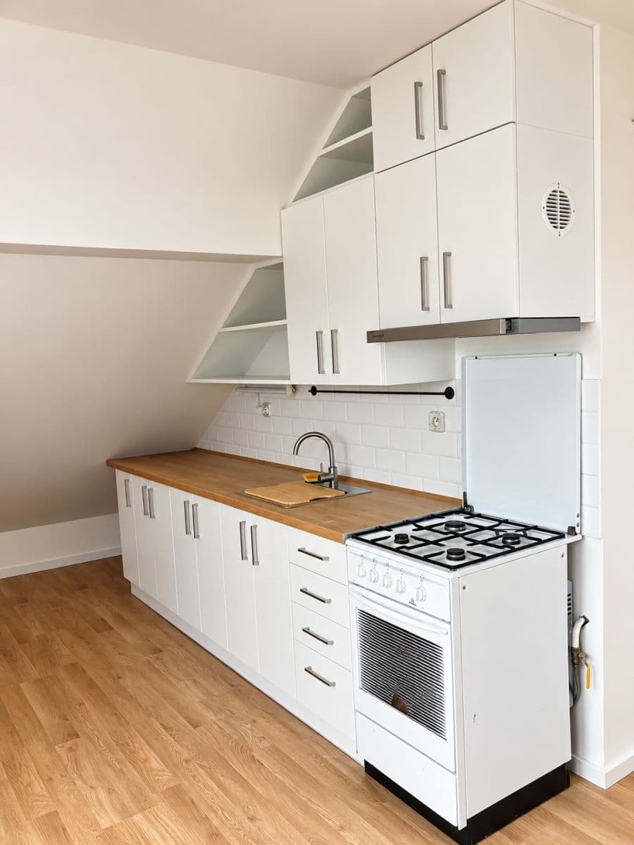 Prenájom bytu 2-izbový 50 m², U Rourovny, Ostrava, Moravskoslezský kraj Prenájom bytu 2-izbový 50 m², U Rourovny, Ostrava, Moravskoslezský kraj