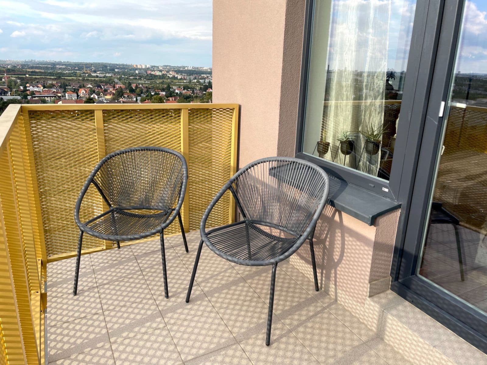 Prenájom bytu 1-izbový 42 m², Honzíkova, Praha, Praha Prenájom bytu 1-izbový 42 m², Honzíkova, Praha, Praha