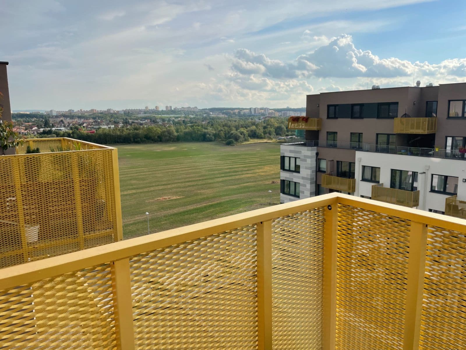 Prenájom bytu 1-izbový 42 m², Honzíkova, Praha, Praha Prenájom bytu 1-izbový 42 m², Honzíkova, Praha, Praha