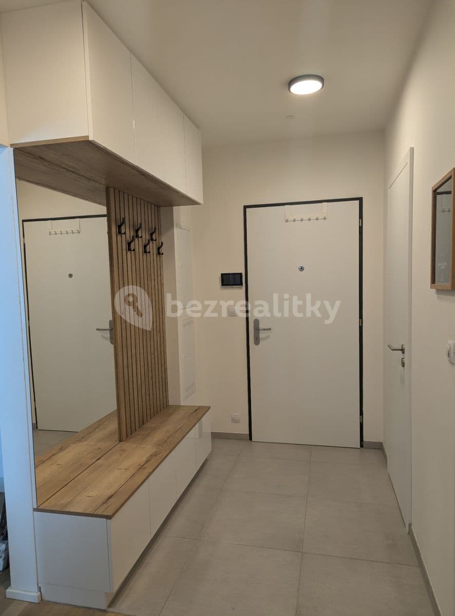 Prenájom bytu 2-izbový 60 m², V Horkách, Praha, Praha Prenájom bytu 2-izbový 60 m², V Horkách, Praha, Praha