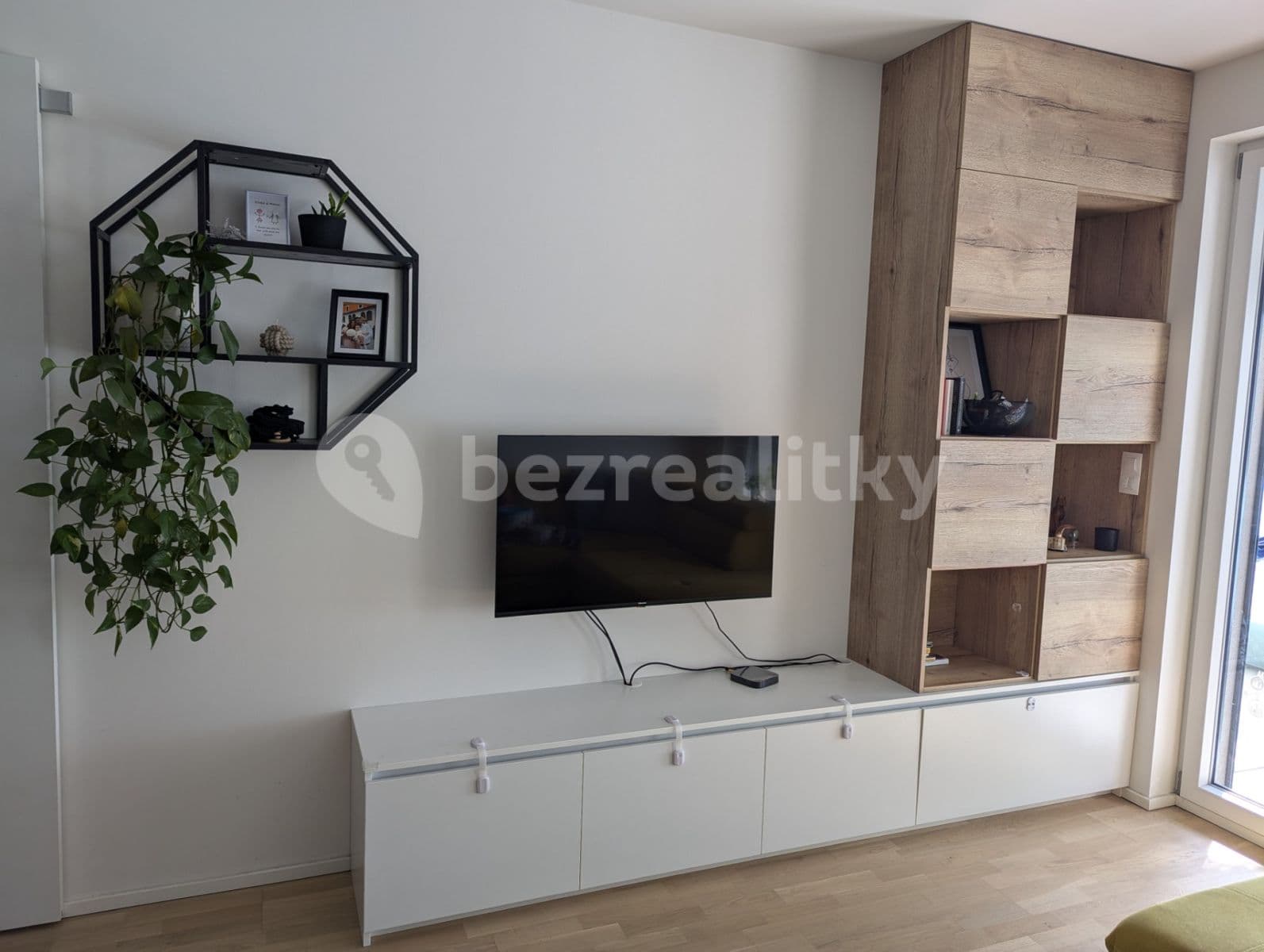 Prenájom bytu 2-izbový 60 m², V Horkách, Praha, Praha Prenájom bytu 2-izbový 60 m², V Horkách, Praha, Praha