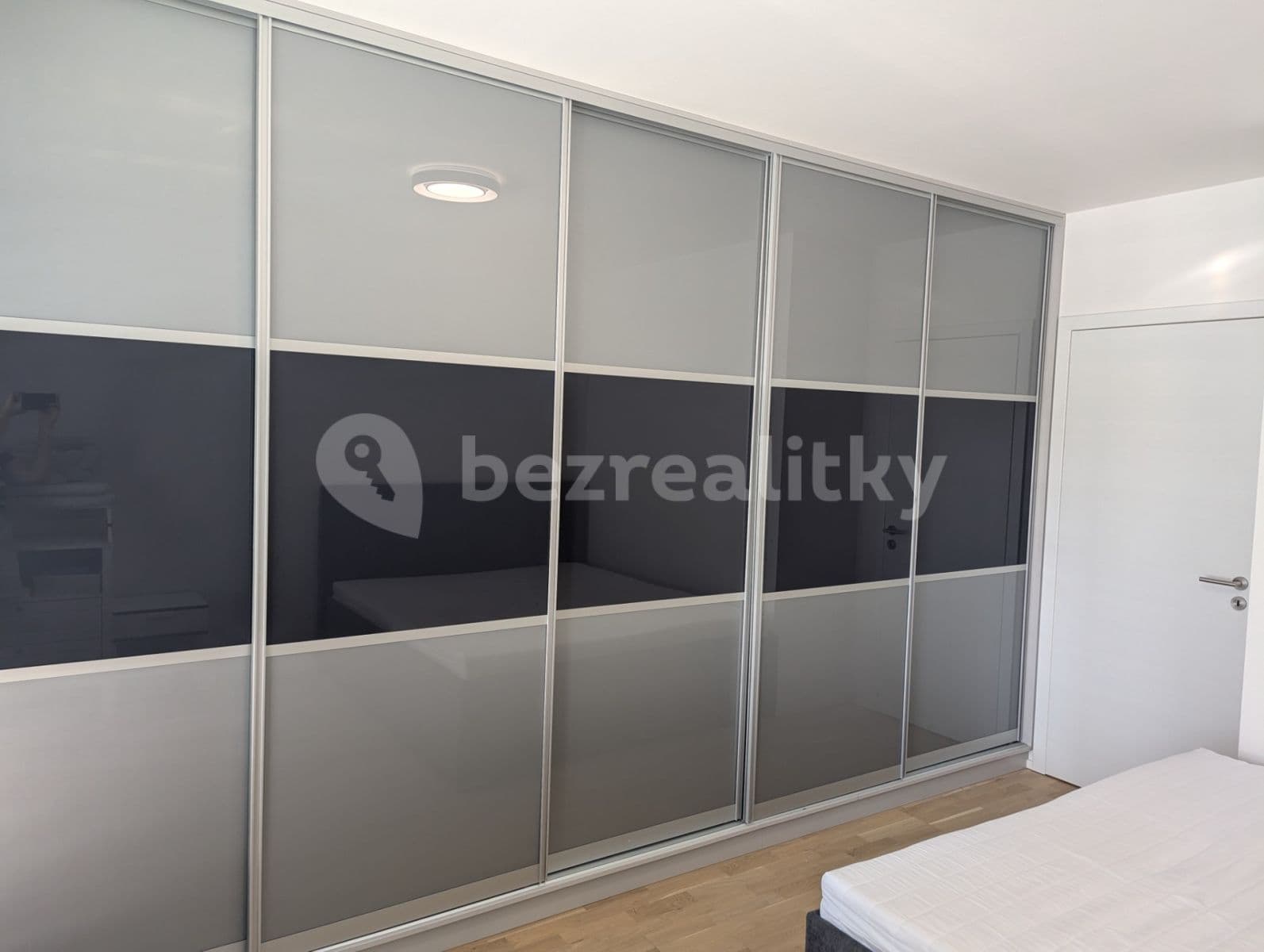 Prenájom bytu 2-izbový 60 m², V Horkách, Praha, Praha Prenájom bytu 2-izbový 60 m², V Horkách, Praha, Praha