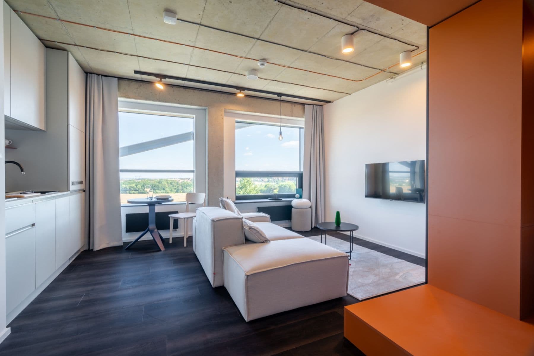 Prenájom bytu 1-izbový 33 m², Obchodní, Říčany, Středočeský kraj Prenájom bytu 1-izbový 33 m², Obchodní, Říčany, Středočeský kraj