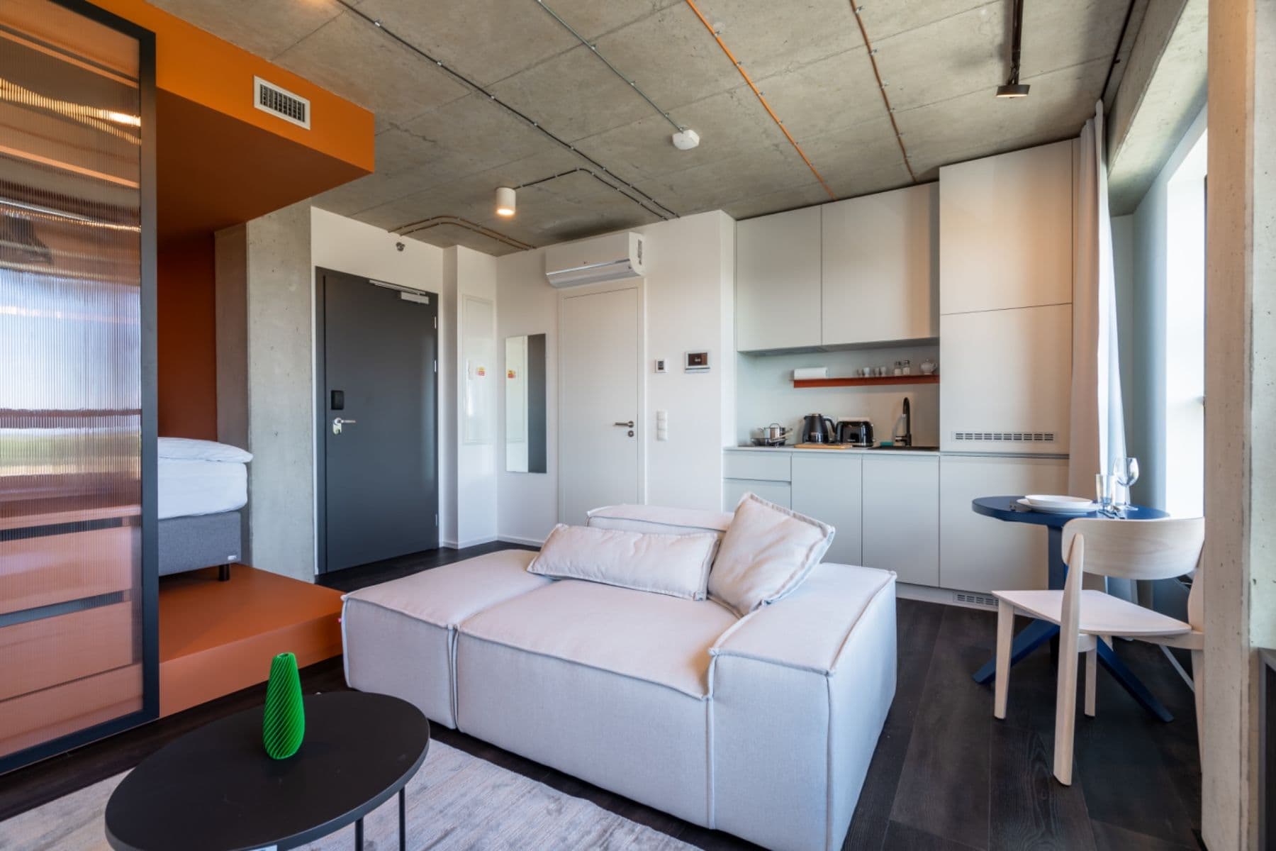 Prenájom bytu 1-izbový 33 m², Obchodní, Říčany, Středočeský kraj Prenájom bytu 1-izbový 33 m², Obchodní, Říčany, Středočeský kraj