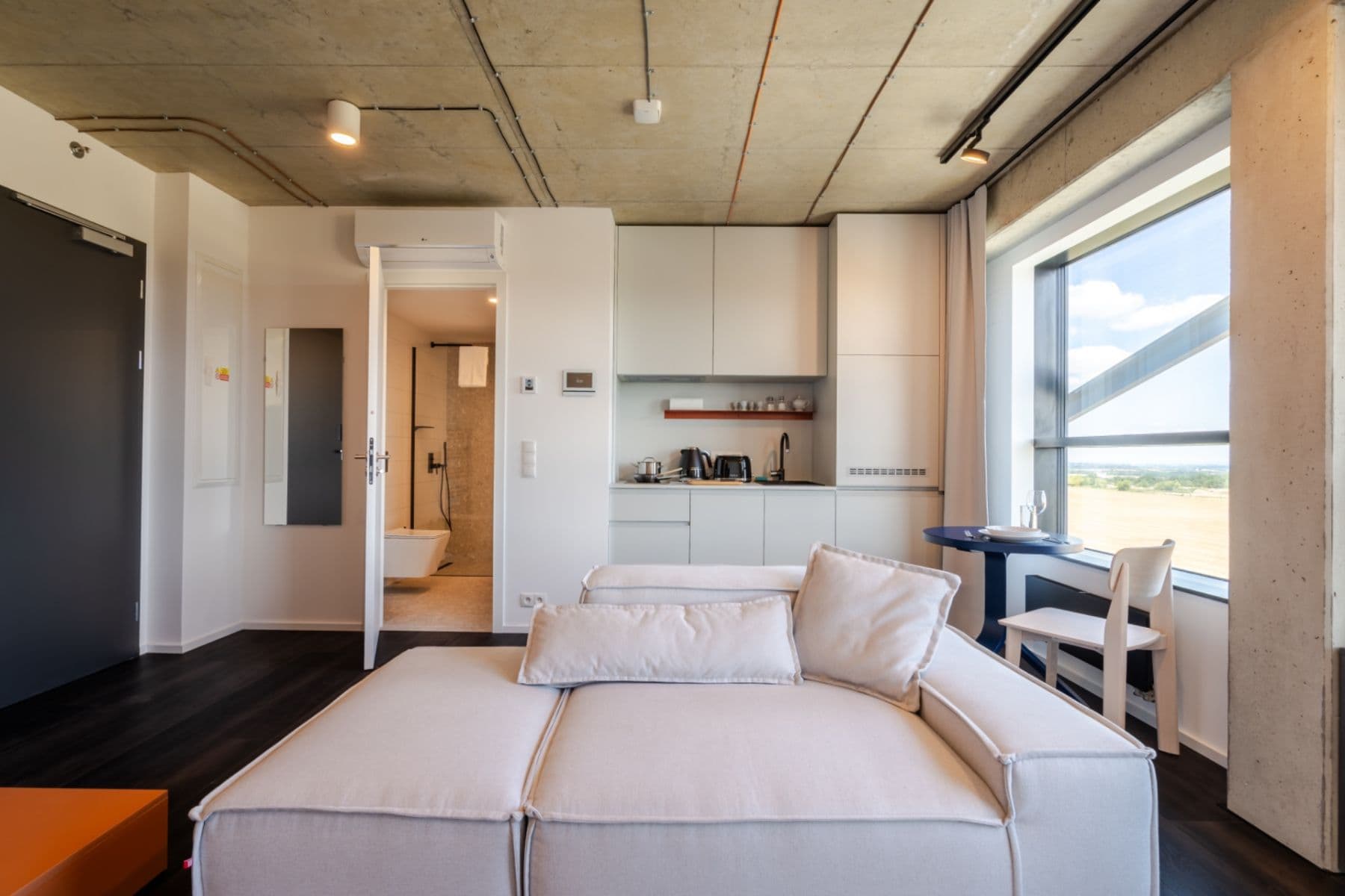 Prenájom bytu 1-izbový 33 m², Obchodní, Říčany, Středočeský kraj Prenájom bytu 1-izbový 33 m², Obchodní, Říčany, Středočeský kraj