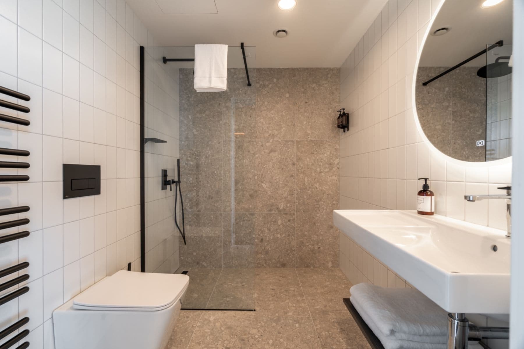 Prenájom bytu 1-izbový 33 m², Obchodní, Říčany, Středočeský kraj Prenájom bytu 1-izbový 33 m², Obchodní, Říčany, Středočeský kraj