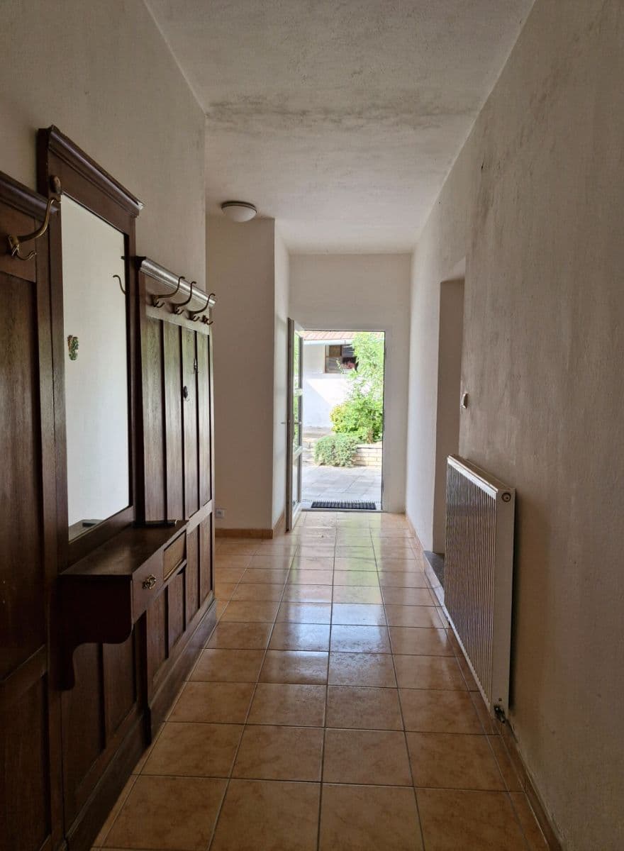 Predaj domu 321 m², pozemek 946 m², Nad Ostrůvkem, Pozořice, Jihomoravský kraj Predaj domu 321 m², pozemek 946 m², Nad Ostrůvkem, Pozořice, Jihomoravský kraj