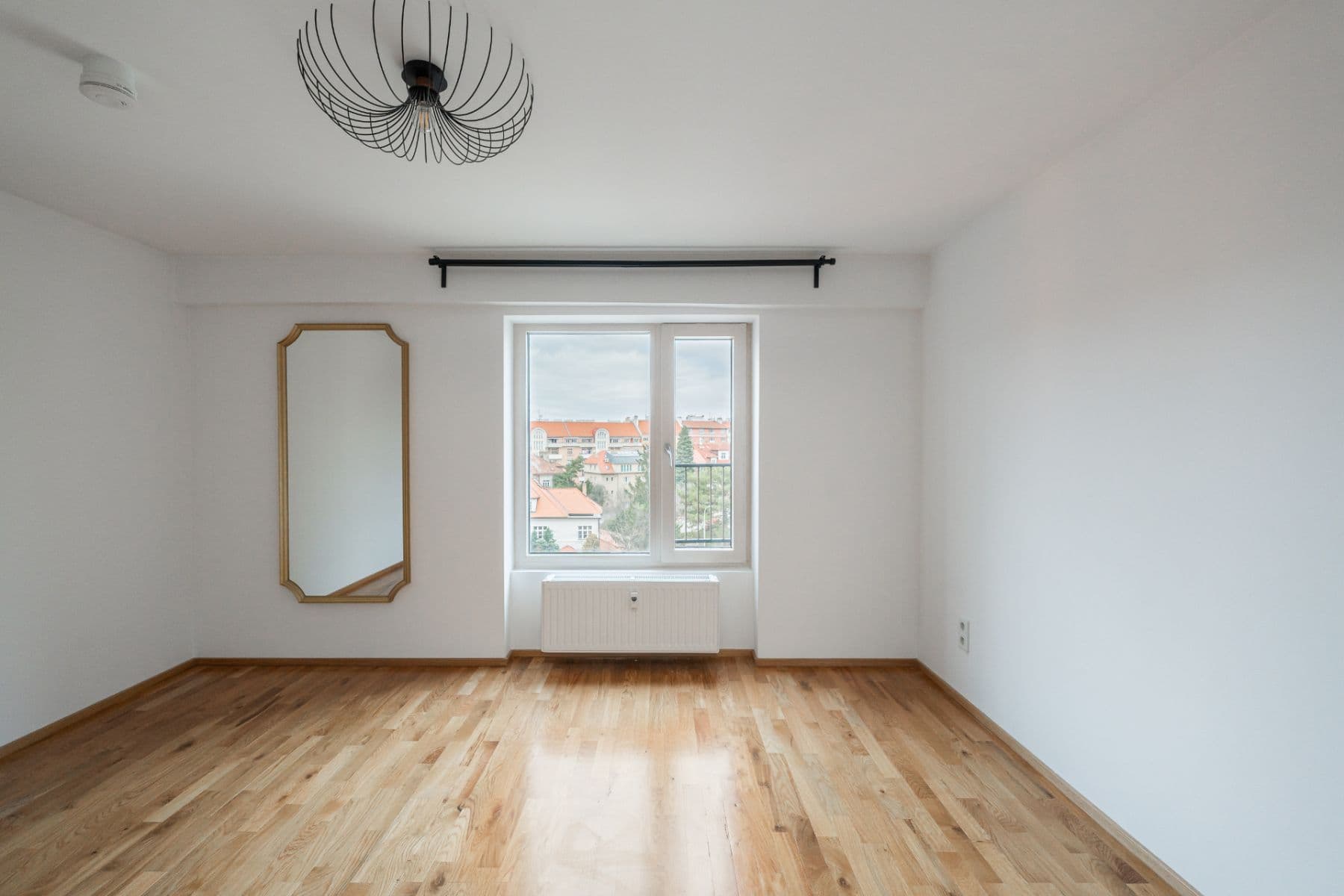 Prenájom bytu 3-izbový 84 m², Ambrožova, Praha, Praha Prenájom bytu 3-izbový 84 m², Ambrožova, Praha, Praha