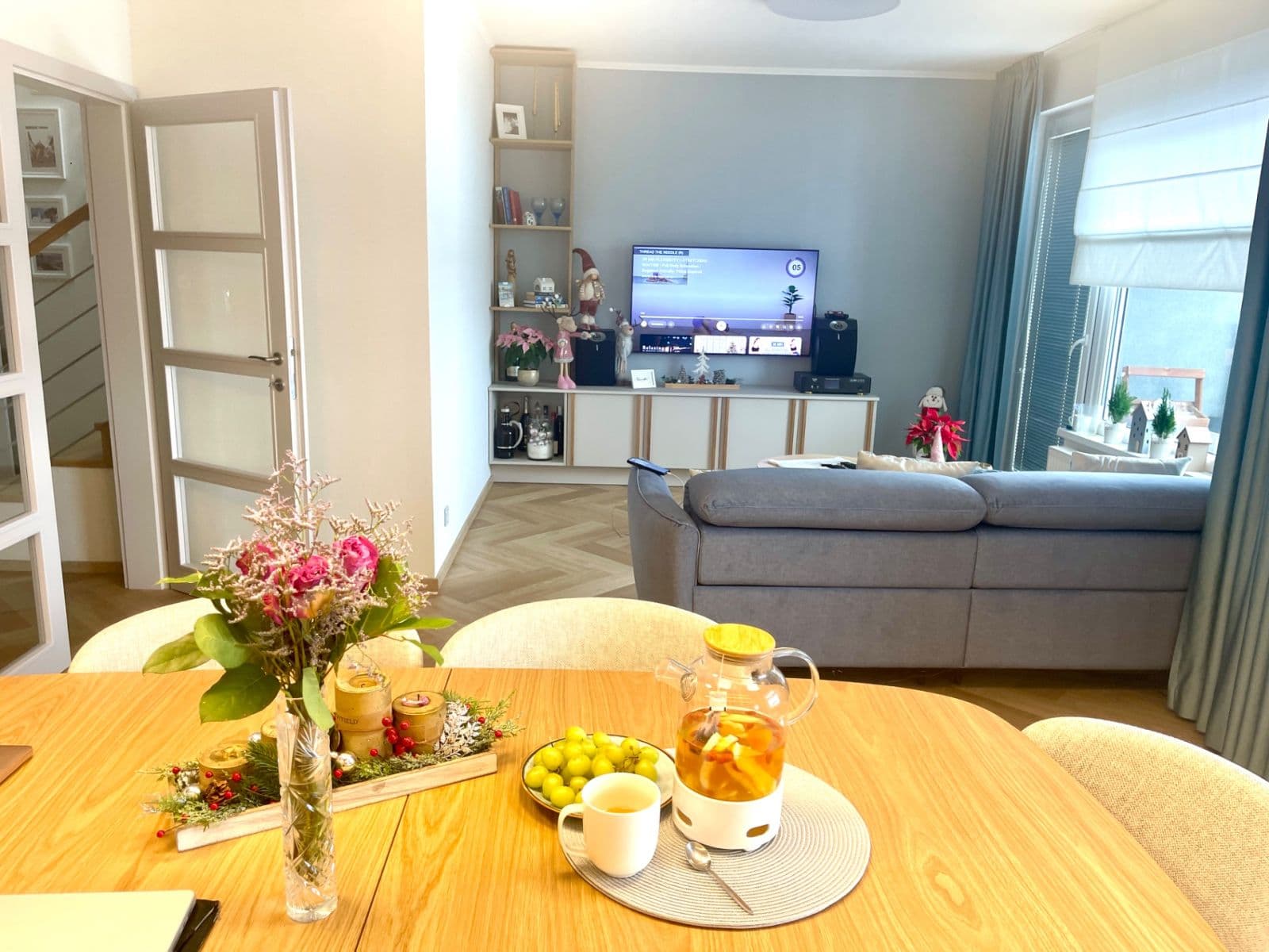 Prenájom bytu 4-izbový 164 m², Sazovická, Praha, Praha Prenájom bytu 4-izbový 164 m², Sazovická, Praha, Praha