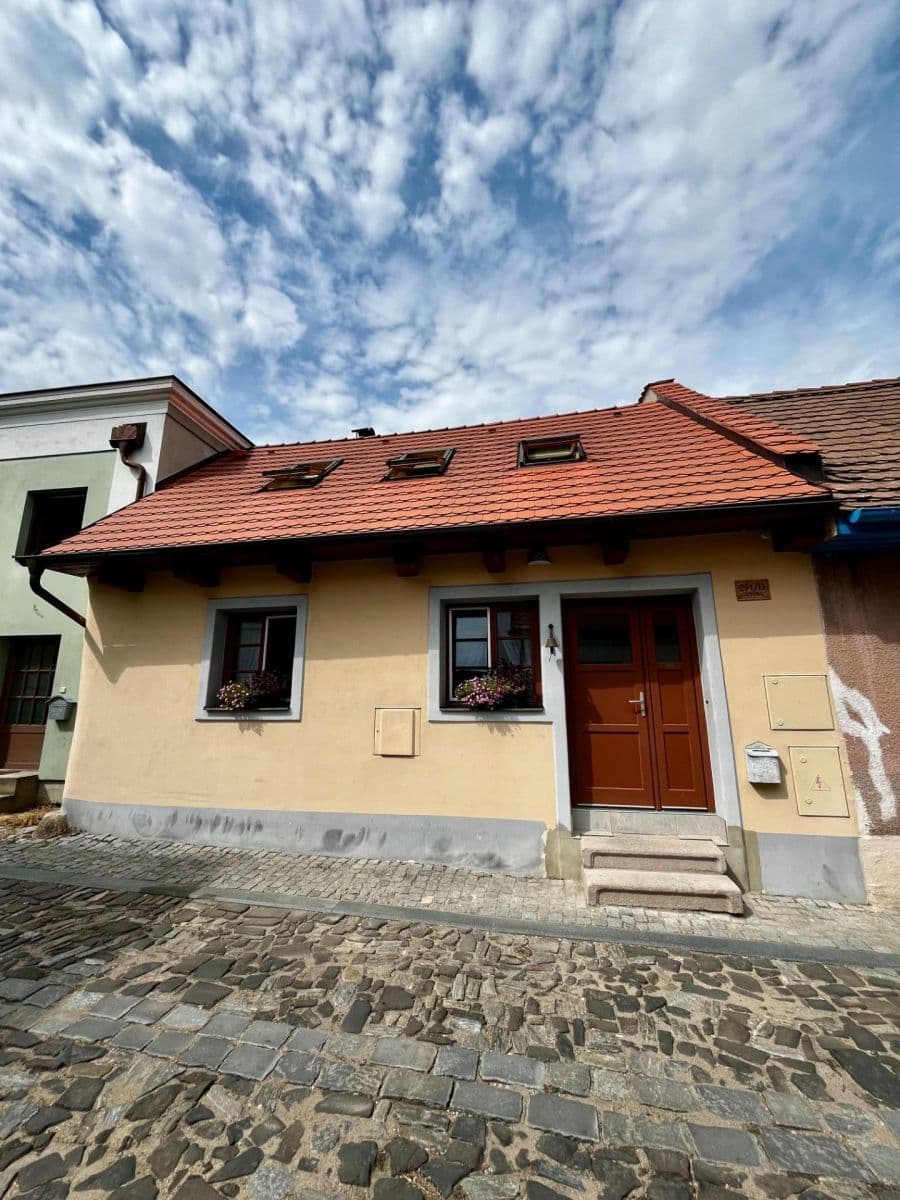 Prenájom domu 150 m², pozemok 200 m², Jízdecká, Nymburk, Středočeský kraj Prenájom domu 150 m², pozemok 200 m², Jízdecká, Nymburk, Středočeský kraj