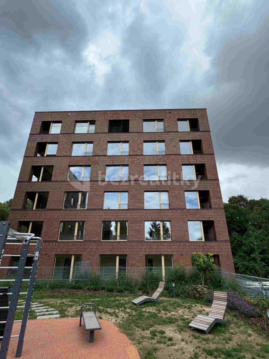 Prenájom bytu 2-izbový 56 m², Pod Juliskou, Praha, Praha Prenájom bytu 2-izbový 56 m², Pod Juliskou, Praha, Praha