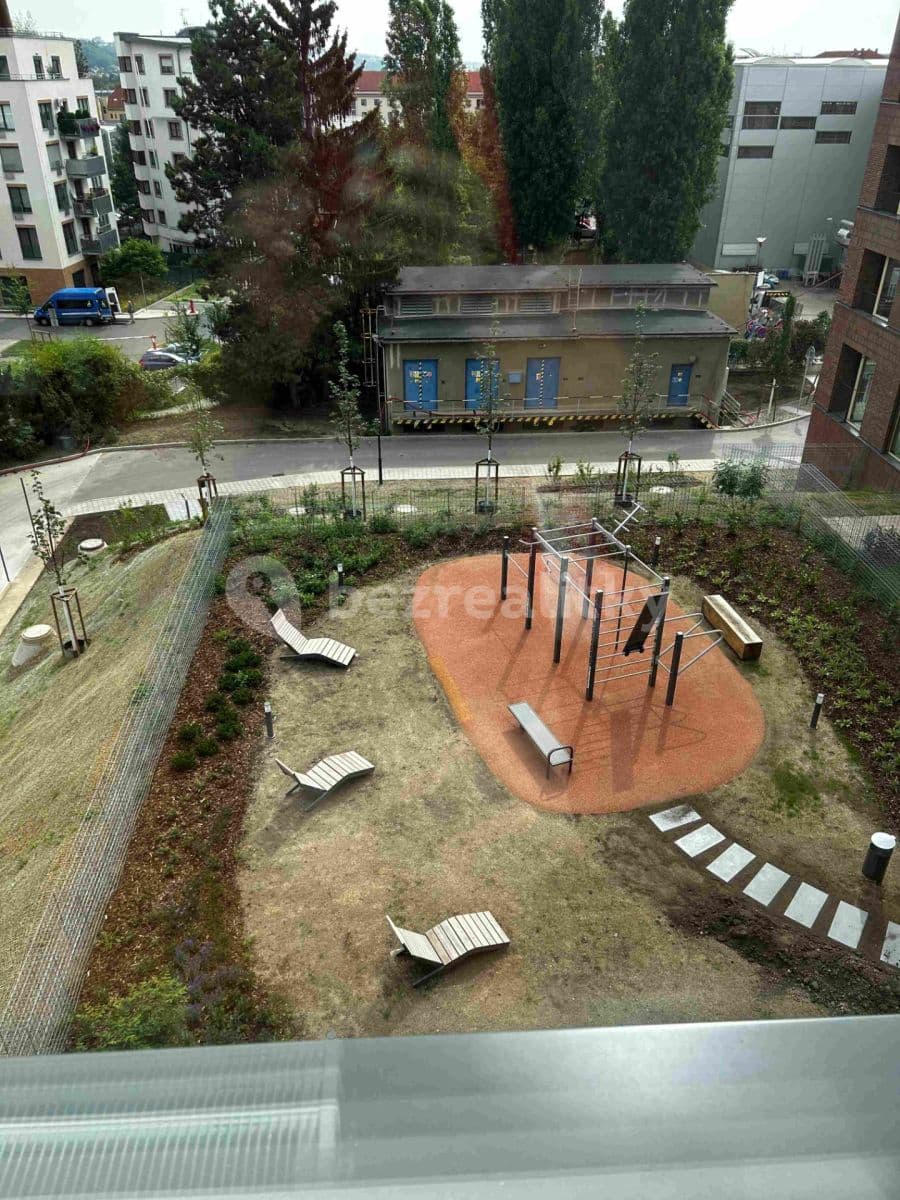 Prenájom bytu 2-izbový 56 m², Pod Juliskou, Praha, Praha Prenájom bytu 2-izbový 56 m², Pod Juliskou, Praha, Praha