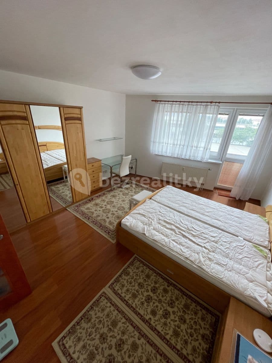 Prenájom bytu 2-izbový 72 m², Jírova, Brno, Jihomoravský kraj Prenájom bytu 2-izbový 72 m², Jírova, Brno, Jihomoravský kraj