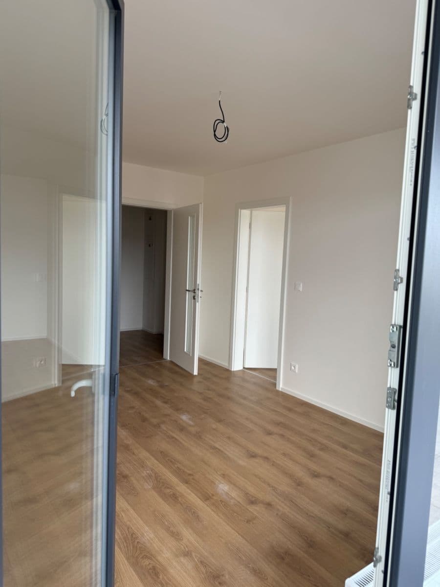 Prenájom bytu 2-izbový 45 m², U Židovského hřbitova, Beroun, Středočeský kraj Prenájom bytu 2-izbový 45 m², U Židovského hřbitova, Beroun, Středočeský kraj