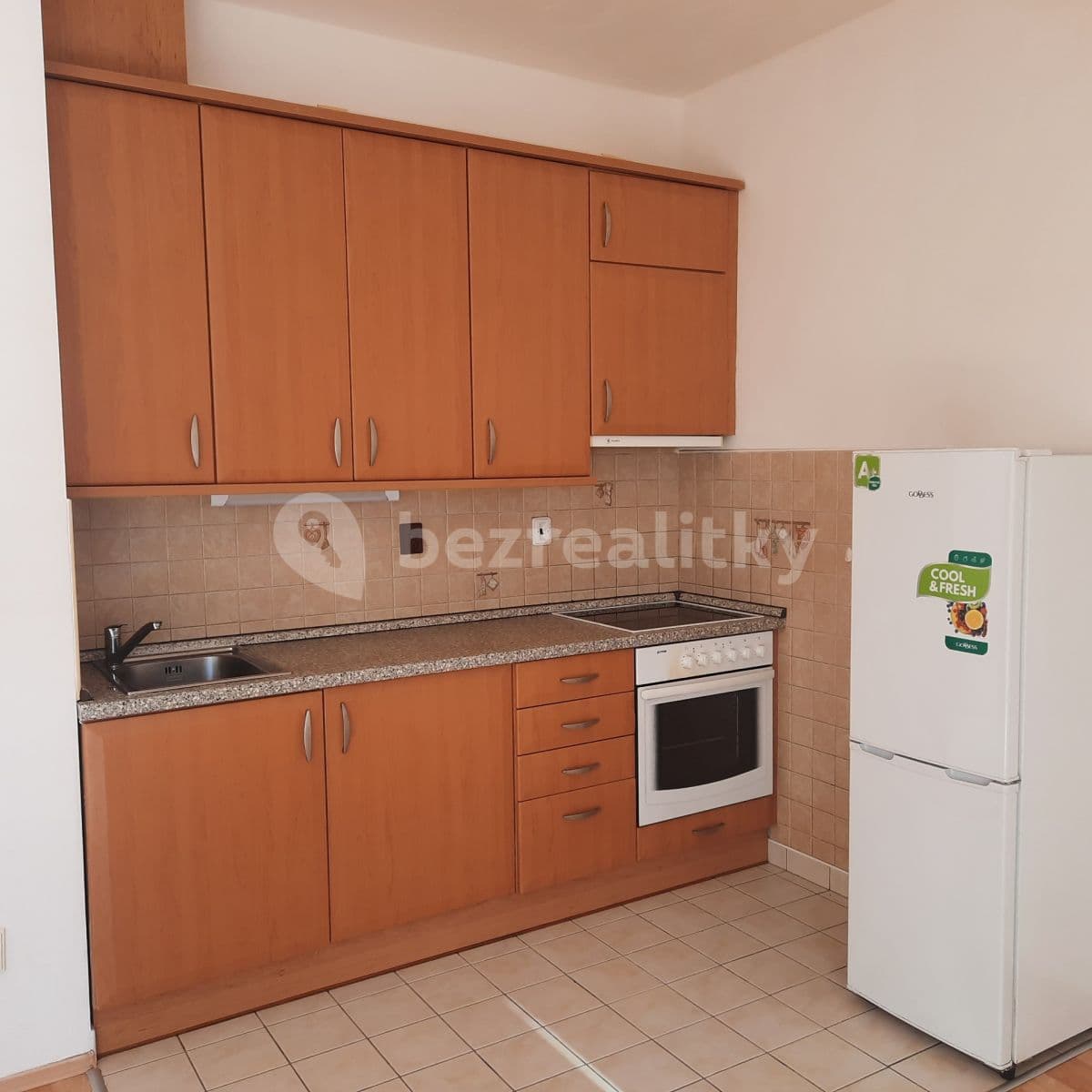 Prenájom bytu 1-izbový 34 m², Padovská, Praha, Praha Prenájom bytu 1-izbový 34 m², Padovská, Praha, Praha
