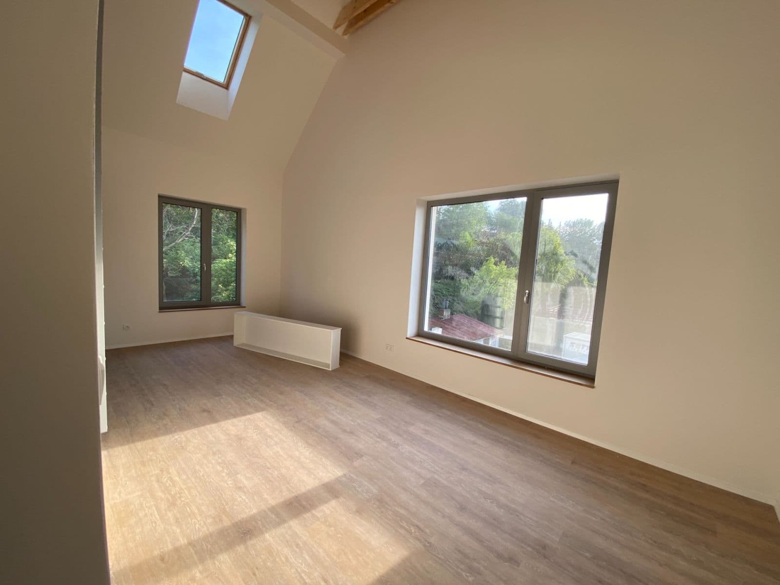 Prenájom bytu 2-izbový 53 m², Karlovarská, Praha, Praha Prenájom bytu 2-izbový 53 m², Karlovarská, Praha, Praha