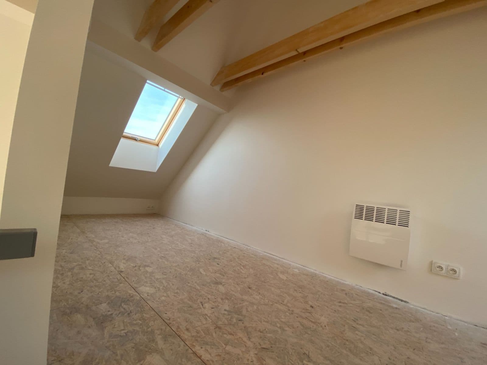 Prenájom bytu 2-izbový 53 m², Karlovarská, Praha, Praha Prenájom bytu 2-izbový 53 m², Karlovarská, Praha, Praha
