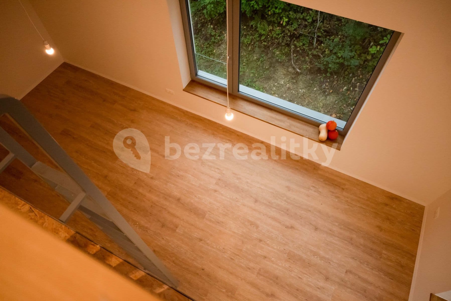 Prenájom bytu 2-izbový 52 m², Karlovarská, Praha, Praha Prenájom bytu 2-izbový 52 m², Karlovarská, Praha, Praha