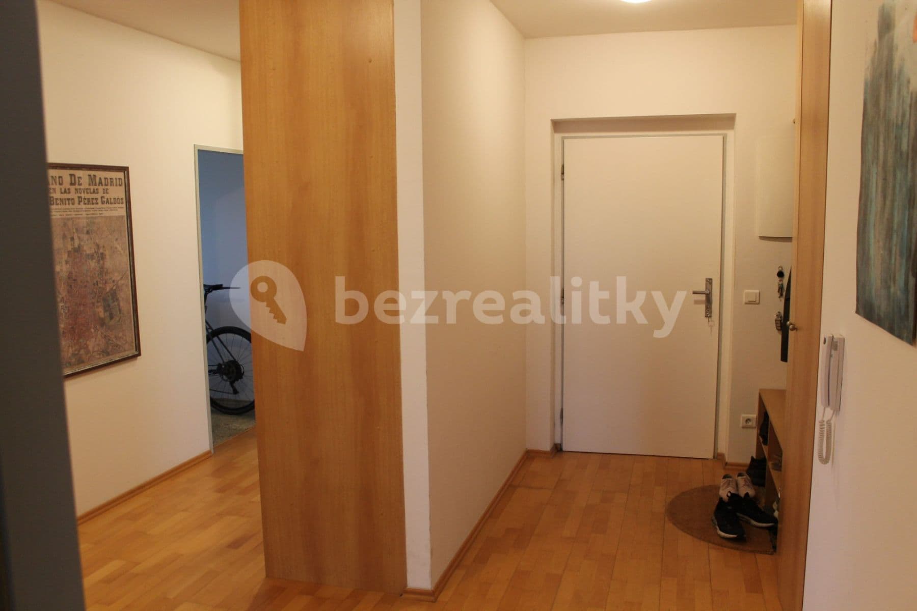 Prenájom bytu 4-izbový 103 m², Kostomlatská, Praha, Praha Prenájom bytu 4-izbový 103 m², Kostomlatská, Praha, Praha