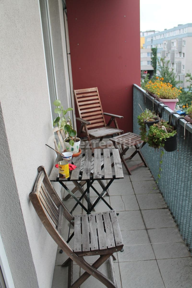 Prenájom bytu 4-izbový 103 m², Kostomlatská, Praha, Praha Prenájom bytu 4-izbový 103 m², Kostomlatská, Praha, Praha