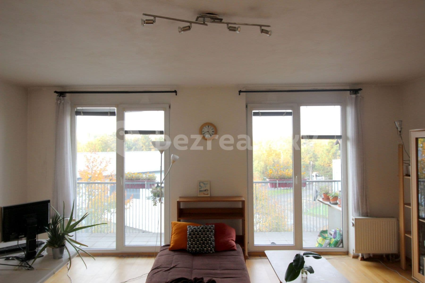 Prenájom bytu 4-izbový 103 m², Kostomlatská, Praha, Praha Prenájom bytu 4-izbový 103 m², Kostomlatská, Praha, Praha