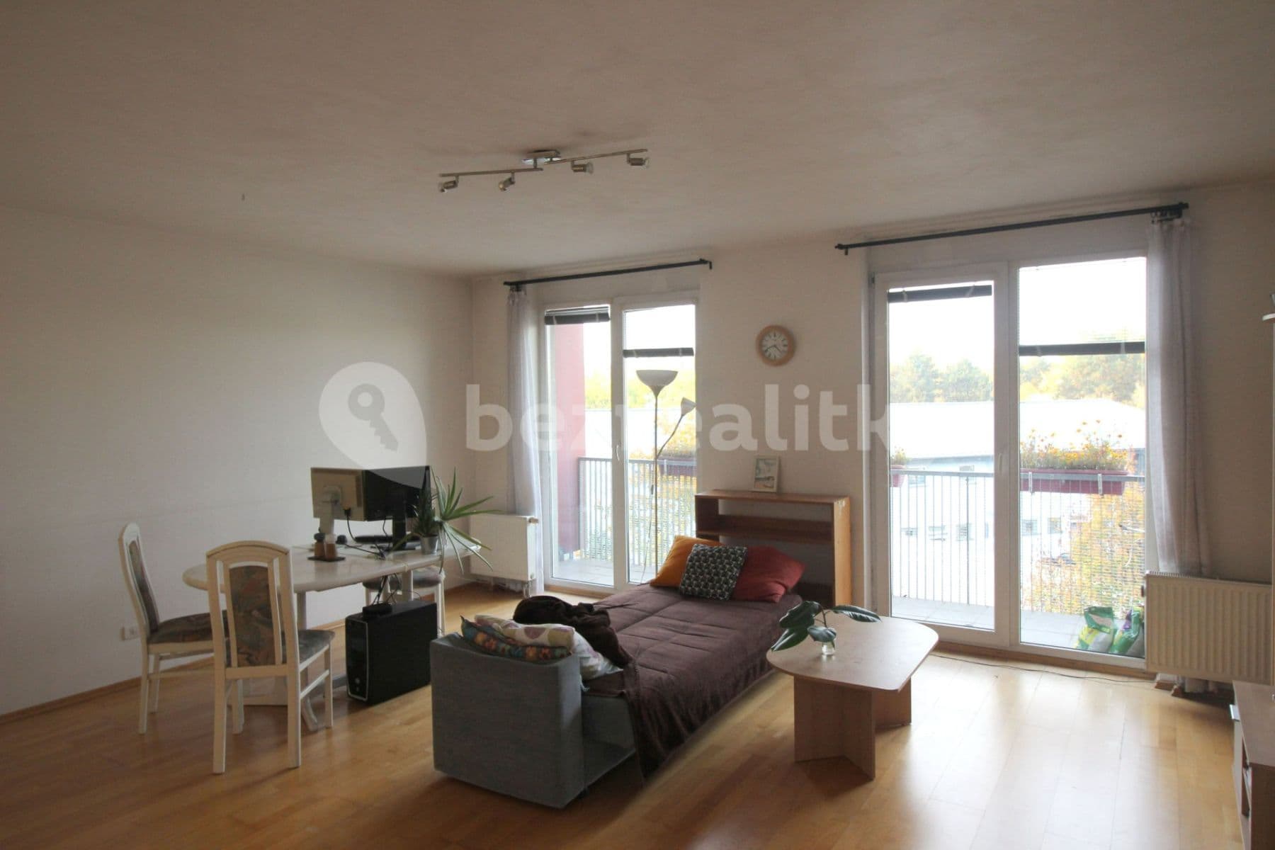 Prenájom bytu 4-izbový 103 m², Kostomlatská, Praha, Praha Prenájom bytu 4-izbový 103 m², Kostomlatská, Praha, Praha