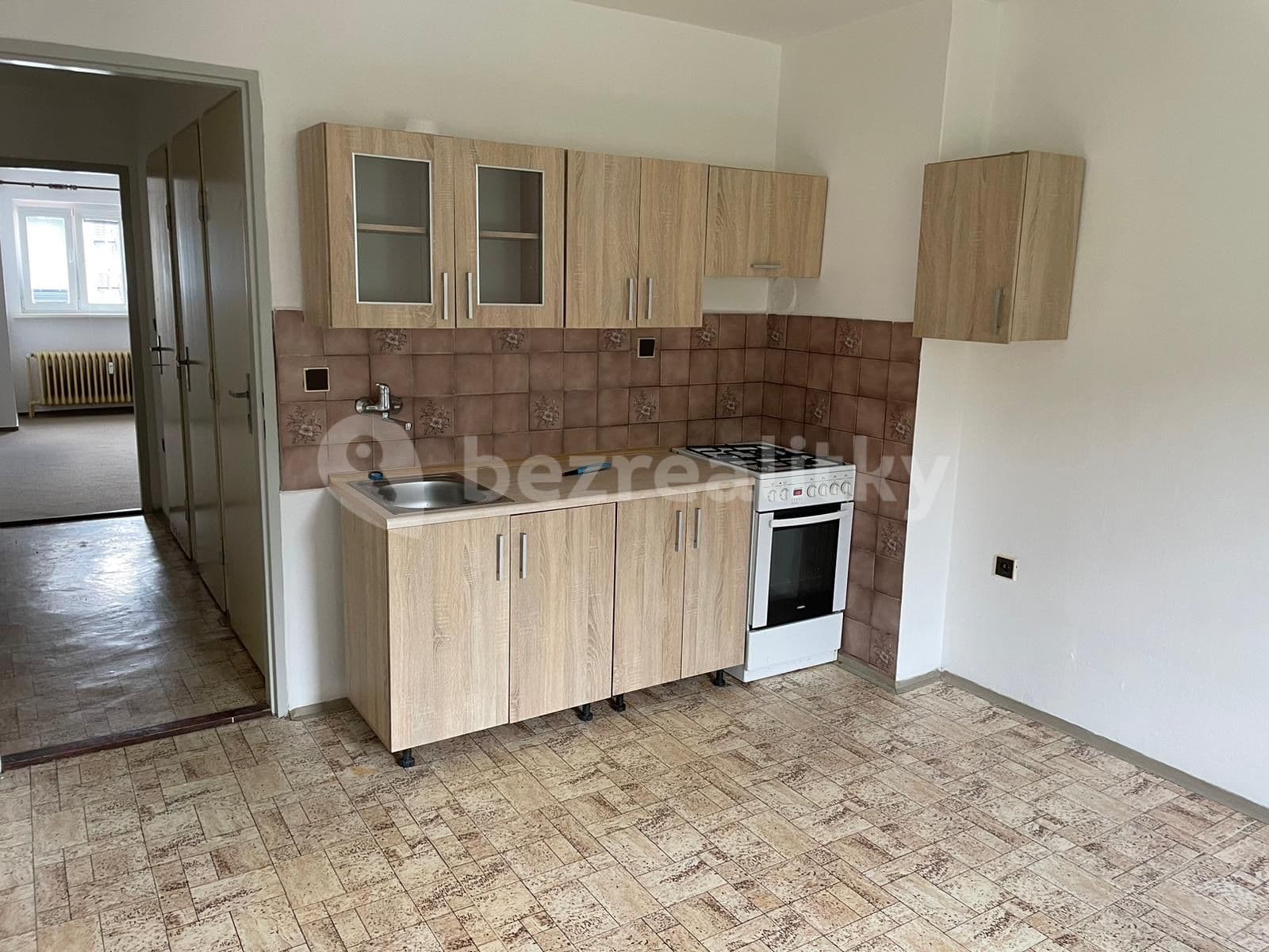 Prenájom bytu 1-izbový 46 m², Komenského, Náchod, Královéhradecký kraj Prenájom bytu 1-izbový 46 m², Komenského, Náchod, Královéhradecký kraj