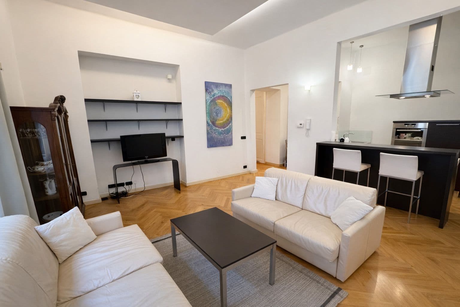 Prenájom bytu 76 m², Týnská ulička, Praha, Praha Prenájom bytu 76 m², Týnská ulička, Praha, Praha