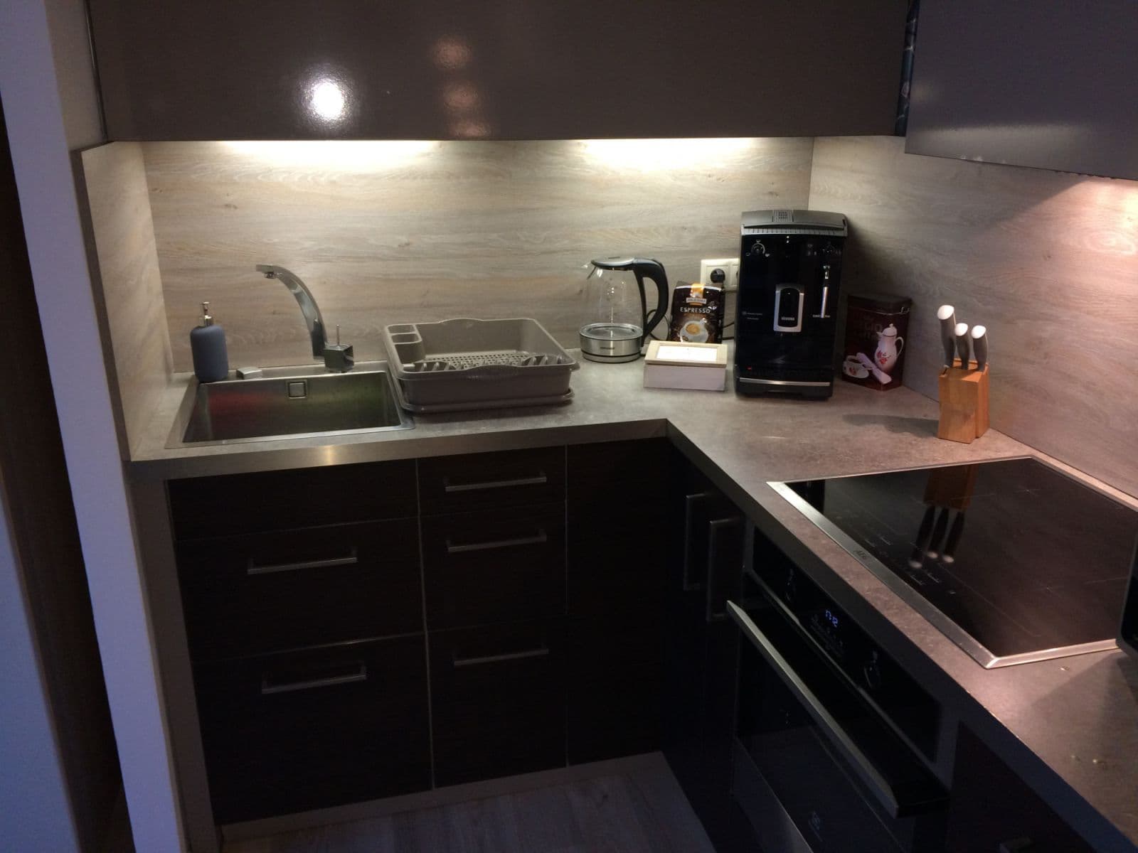 Prenájom bytu, Holandská, Praha, Praha Prenájom bytu, Holandská, Praha, Praha