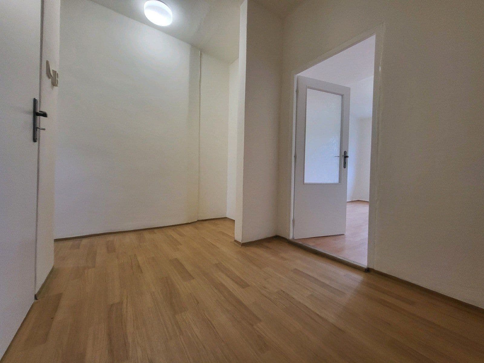 Prenájom bytu 2-izbový 55 m², Holubova, Karviná, Moravskoslezský kraj Prenájom bytu 2-izbový 55 m², Holubova, Karviná, Moravskoslezský kraj