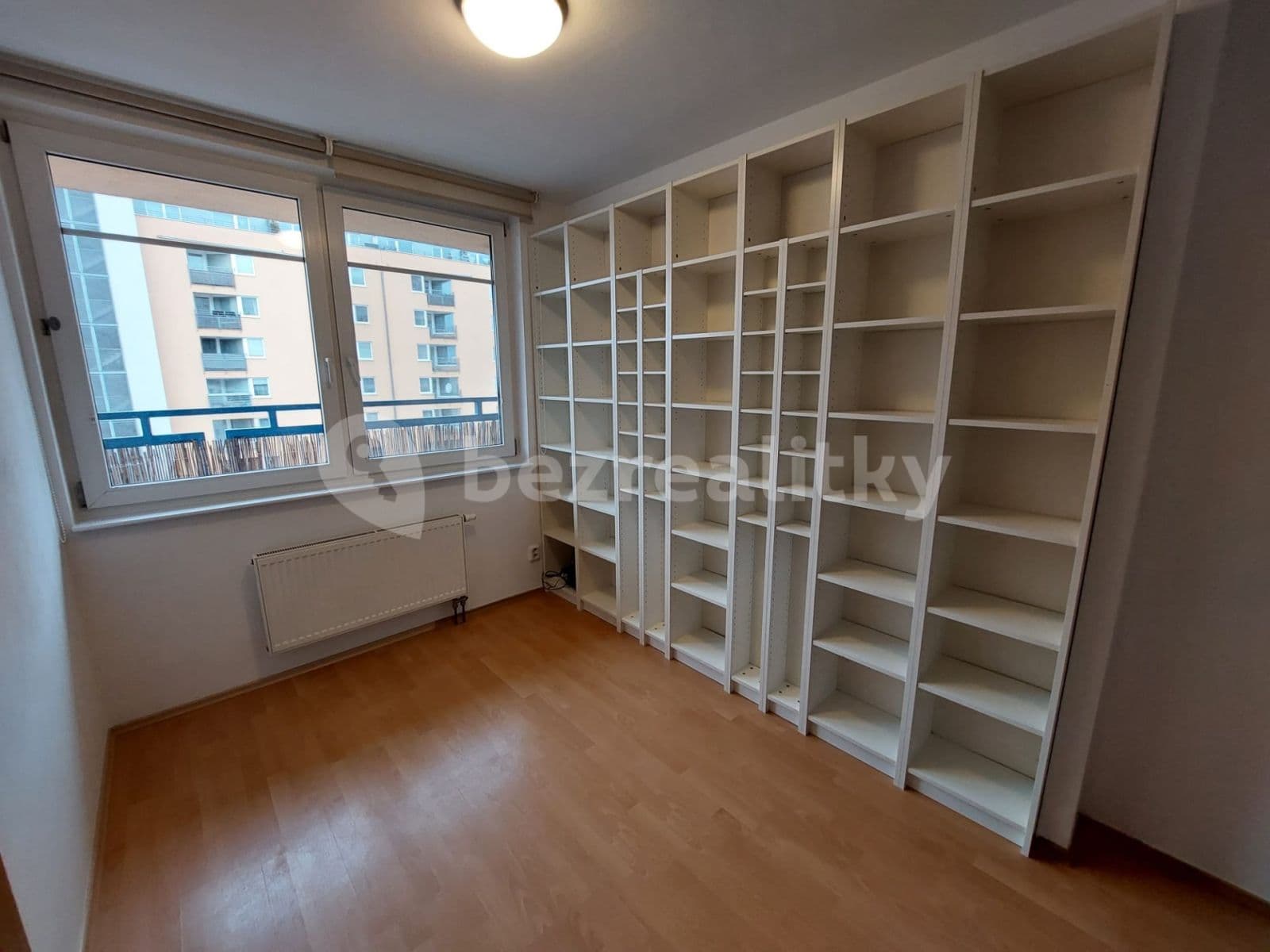 Prenájom bytu 2-izbový 44 m², Hnězdenská, Praha, Praha Prenájom bytu 2-izbový 44 m², Hnězdenská, Praha, Praha