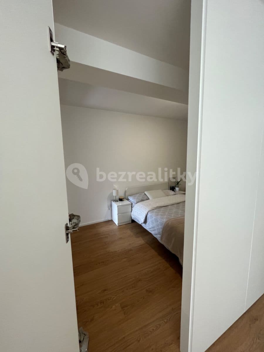Prenájom bytu 2-izbový 63 m², Žalanského, Praha, Praha Prenájom bytu 2-izbový 63 m², Žalanského, Praha, Praha