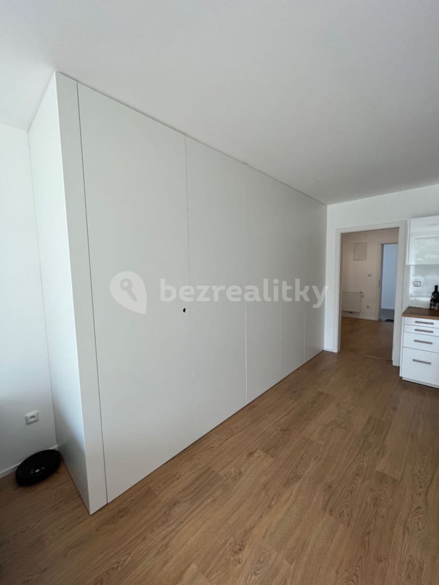 Prenájom bytu 2-izbový 63 m², Žalanského, Praha, Praha Prenájom bytu 2-izbový 63 m², Žalanského, Praha, Praha